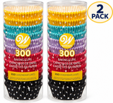 Wilton Polka Dot Standard Baking Cups, Cupcake Liner, 300-Count-2pack